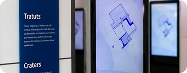 Стенды и Таблички